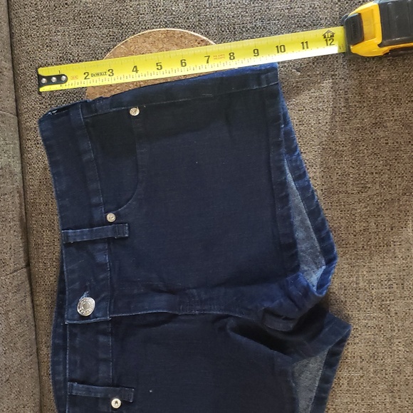 Guess womens denim shorts size 31 - Picture 9 of 12
